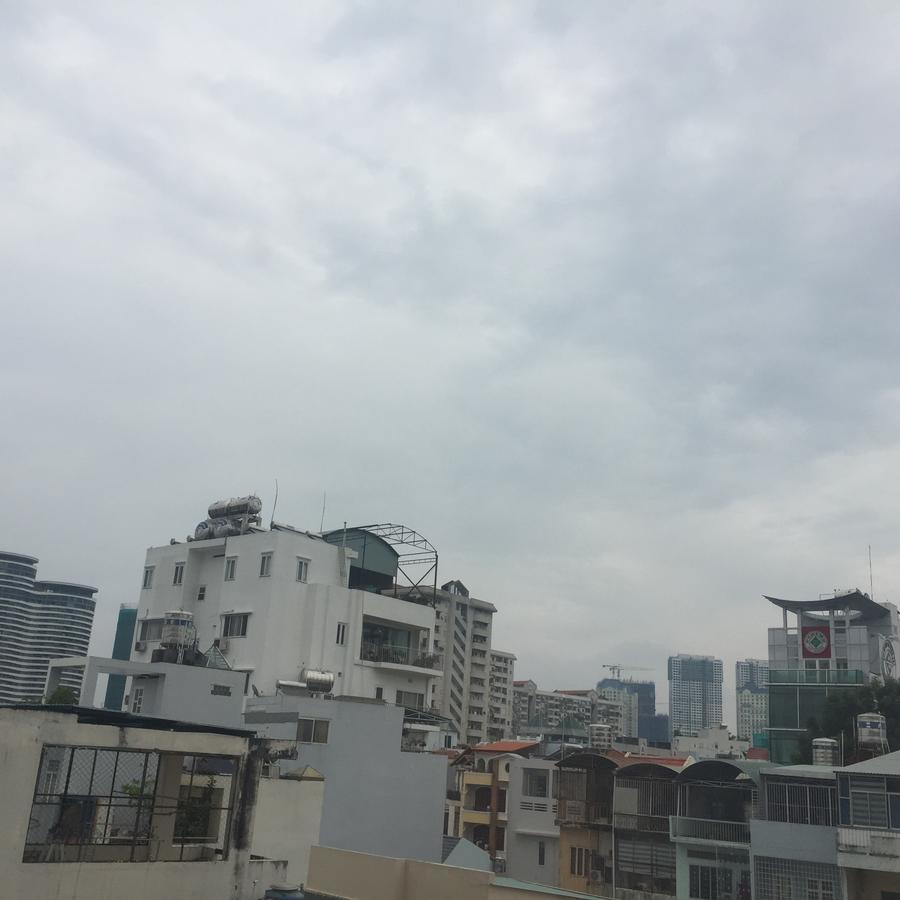 M-H Serviced Apartment Хошимин Экстерьер фото
