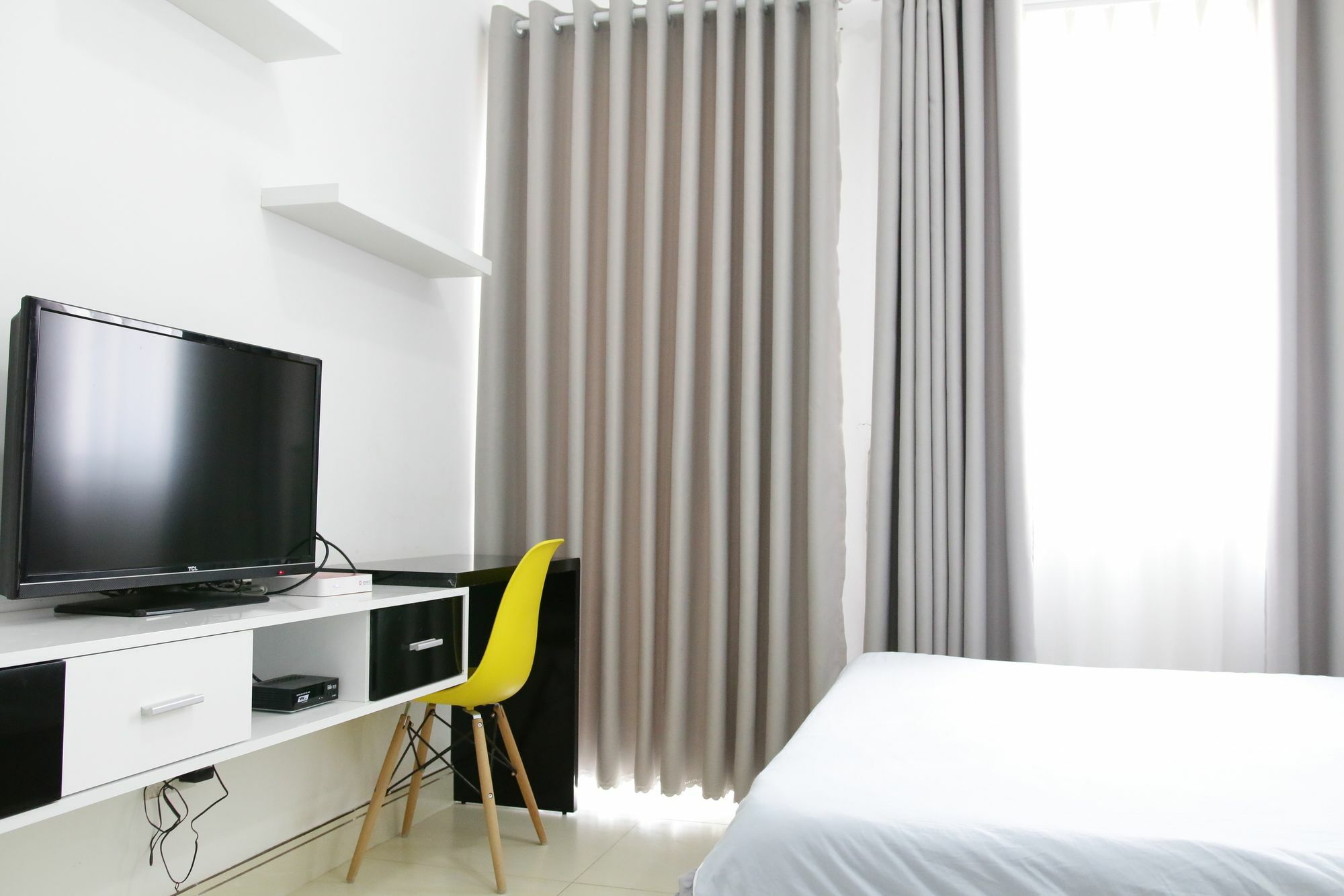 M-H Serviced Apartment Хошимин Экстерьер фото