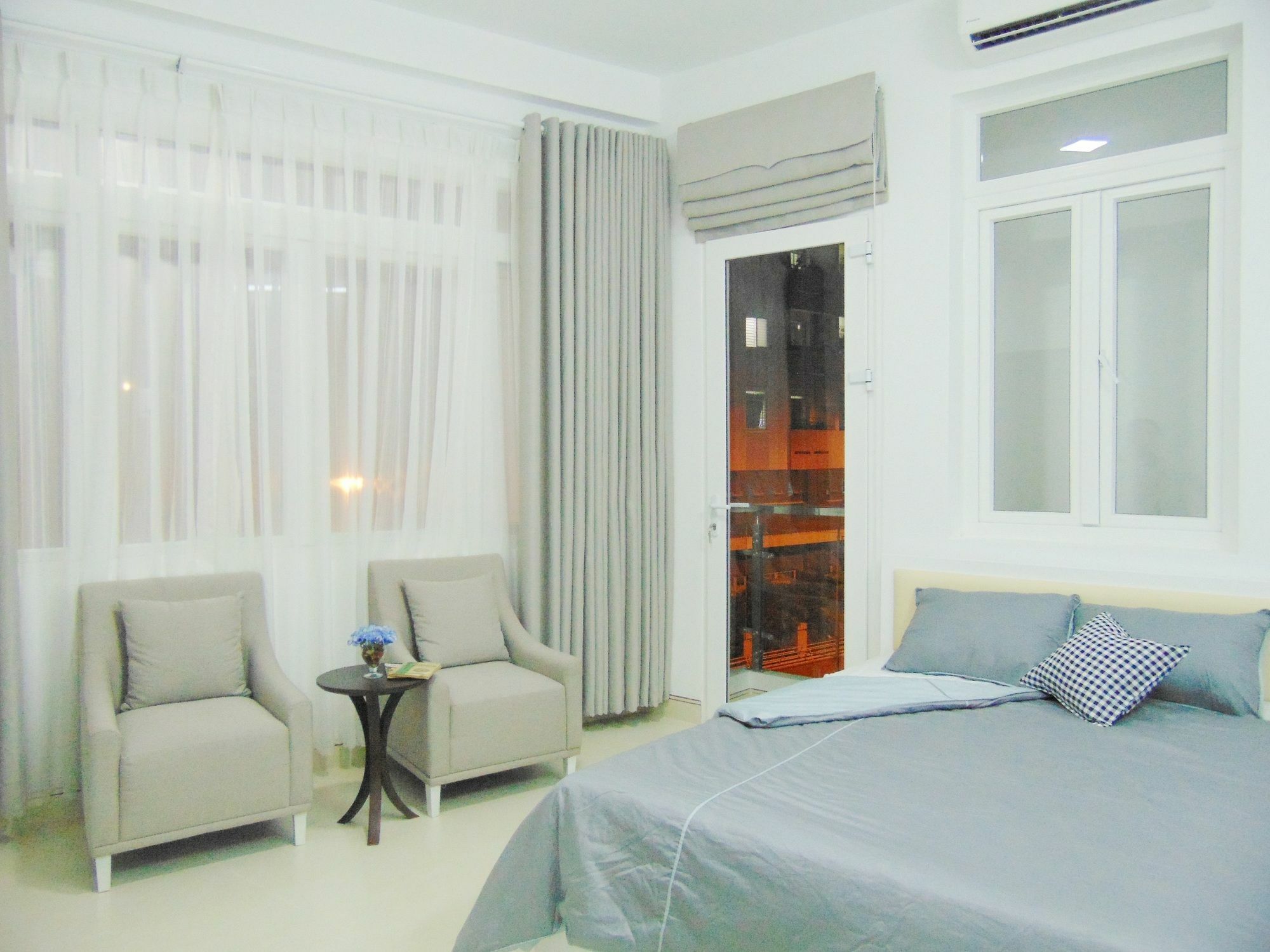 M-H Serviced Apartment Хошимин Экстерьер фото