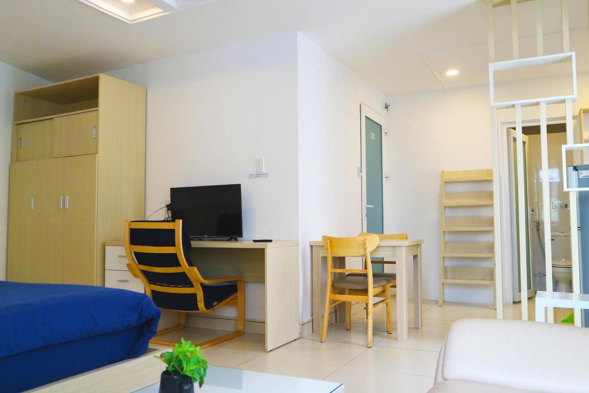 M-H Serviced Apartment Хошимин Экстерьер фото